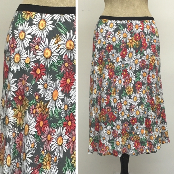 Knee Bias Skirt